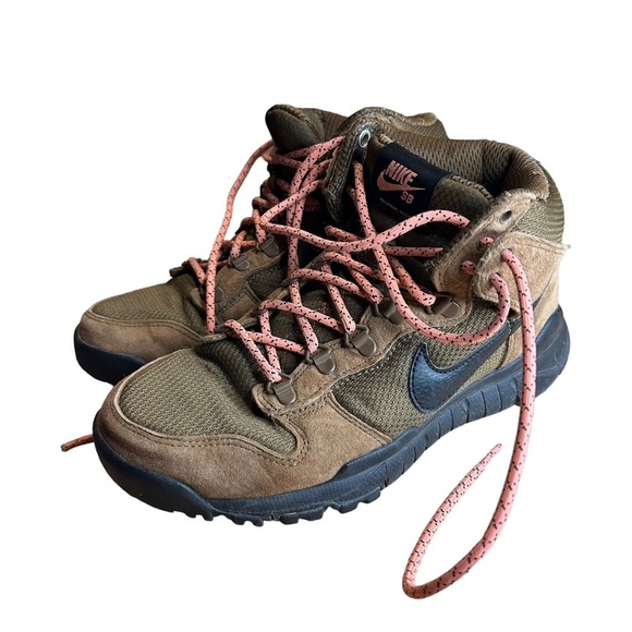 Nike Men's Sb Dunk Hi Military Brown / Black High-Top Skateboarding Shoe - Picture 8 of 13